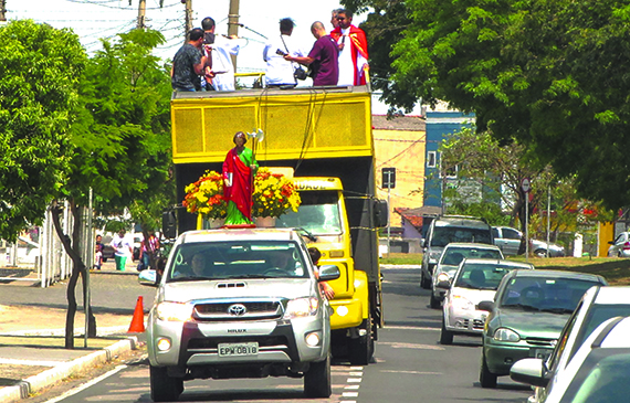 Paróquia São Judas Tadeu segue com festa do padroeiro