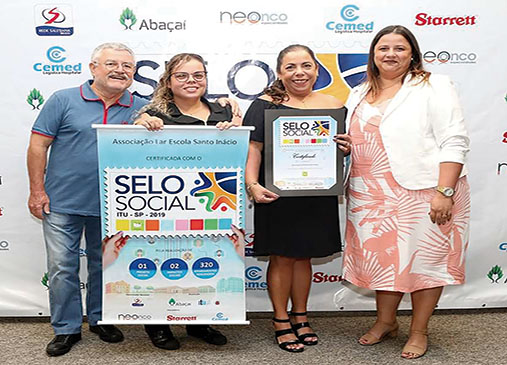 Lar Escola Santo Inácio recebe Selo Social