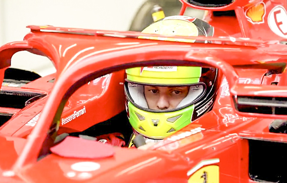 Mick Schumacher testa  carro da Ferrari em Fiorano