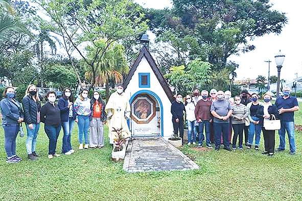 Mãe Peregrina – Ermida do Largo do Quartel