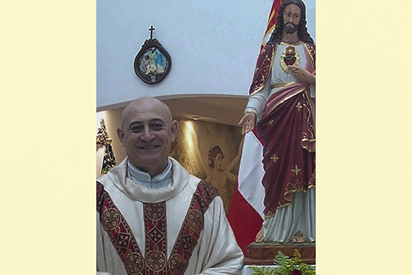 Padre César deixa paróquia São João Batista