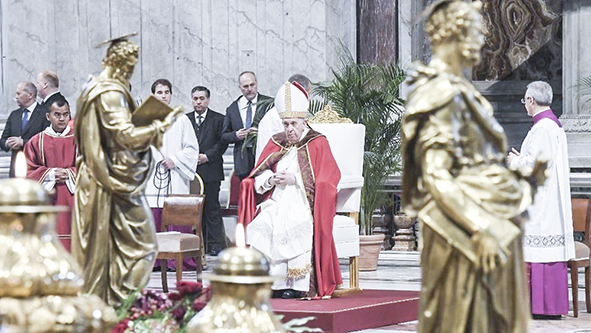 Com Pedro e Paulo, ser uma Igreja aberta a todos, livre e humilde