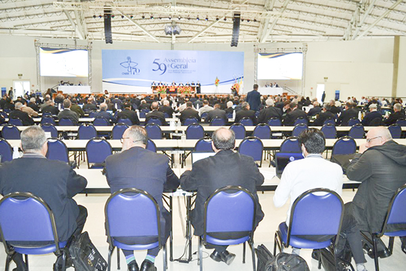 Abertura da 59ª AG CNBB: “292 Bispos unidos em assembleia confirmam a vocação da igreja de anunciar o reino de deus no coração do mundo”, afirma Dom Walmor