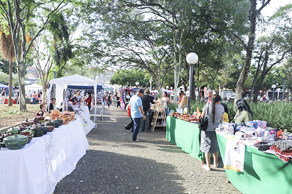 Mais uma edição da Feira de Arte e Artesanato será realizada neste final de semana