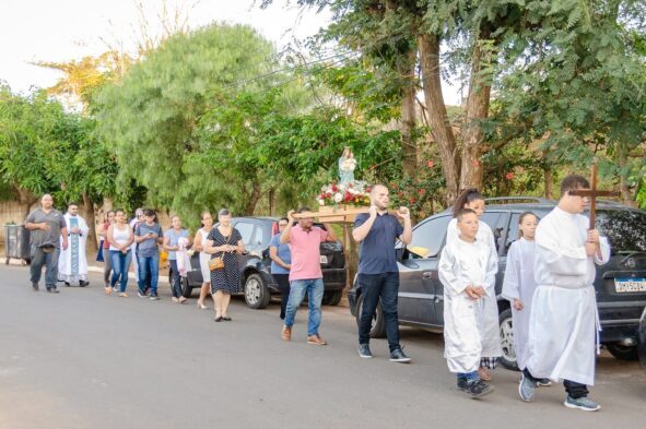 Comunidade da Vila da Paz celebra Nossa Senhora do Rosário