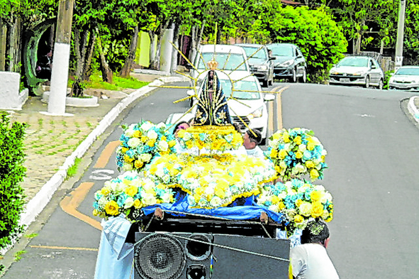 Carreata de Nossa Senhora Aparecida marca celebrações na Sagrada Família