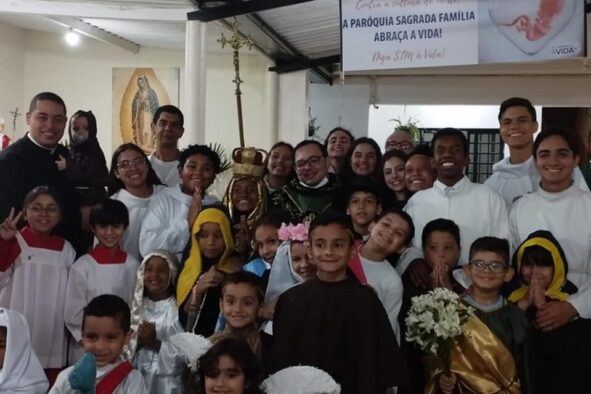 Celebração de Todos os Santos na Sagrada Família