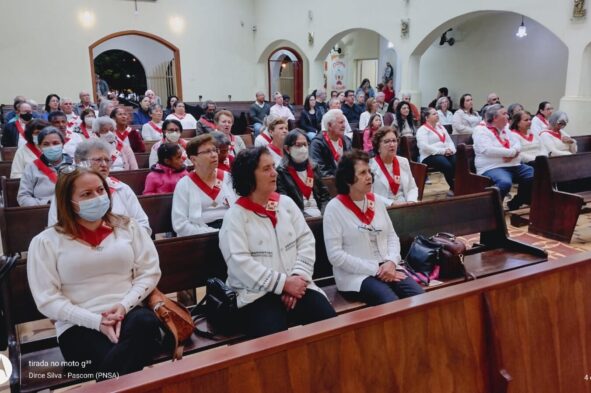 Missa votiva do Coração de Jesus na Aparecida