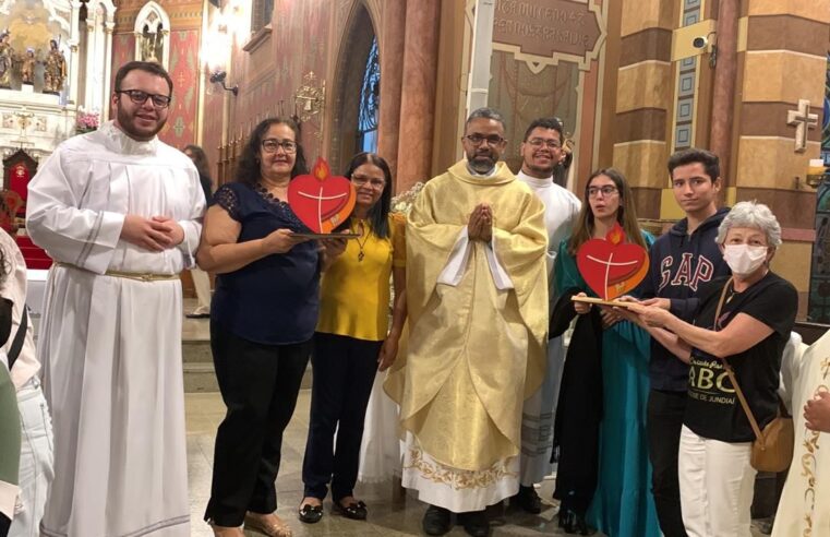 Paróquia Sagrada Família participa da abertura do Ano Vocacional