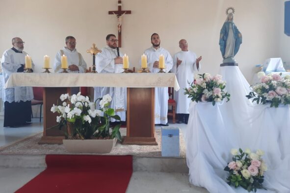 Comunidade do Piraí Acima celebra Nossa Senhora das Graças