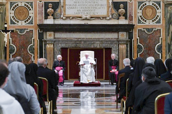 A vida consagrada não pode faltar na Igreja e no mundo