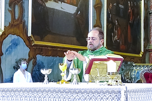 Padre Francisco Carlos celebra Jubileu de Prata nesta quarta