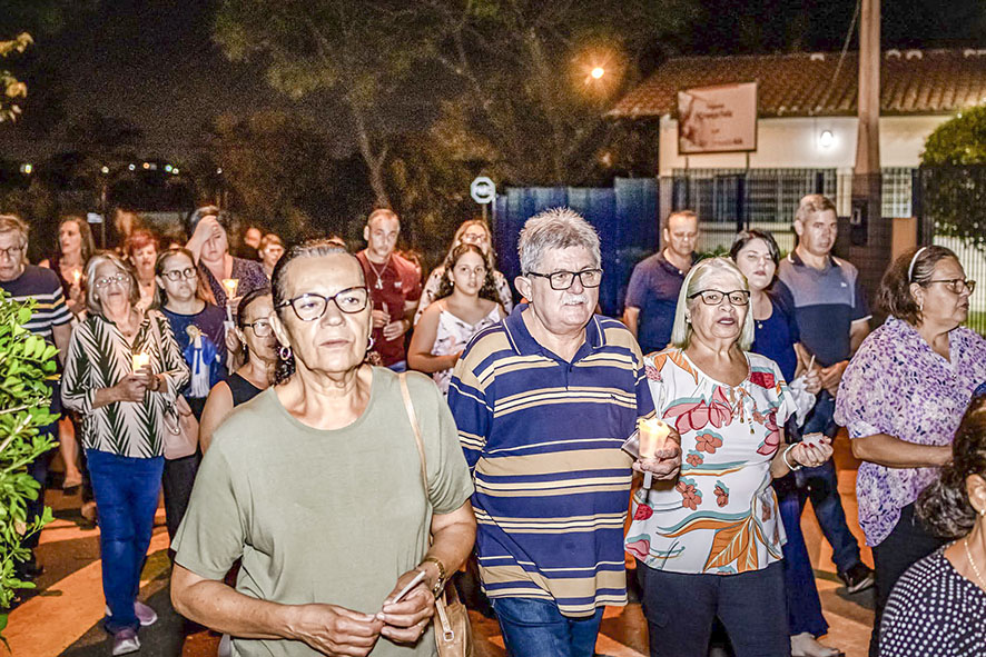 Bênção e Procissão das Velas na São João Batista