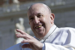 Papa-Francisco-durante-Audiencia-Geral-na-Praca-Sao-Pedro_Vatican-Media