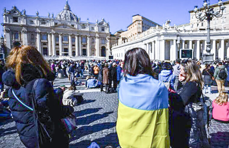 Papa: paz ao martirizado povo ucraniano