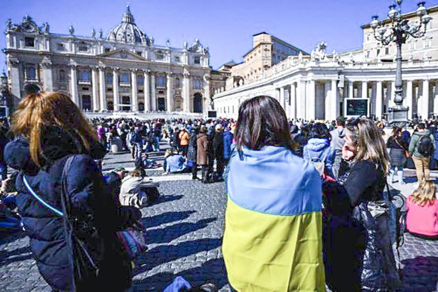 Papa: paz ao martirizado povo ucraniano