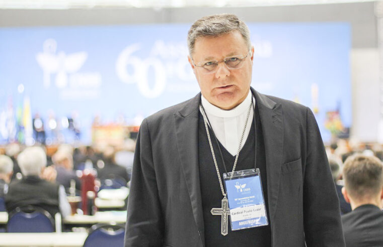 Cardeal Paulo Cezar Costa é escolhido representante da CNBB junto ao Conselho Episcopal Latino Americano (Celam)