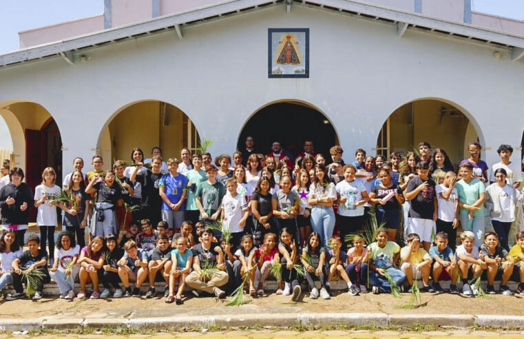 Encontro Eucarístico Juvenil na Aparecida