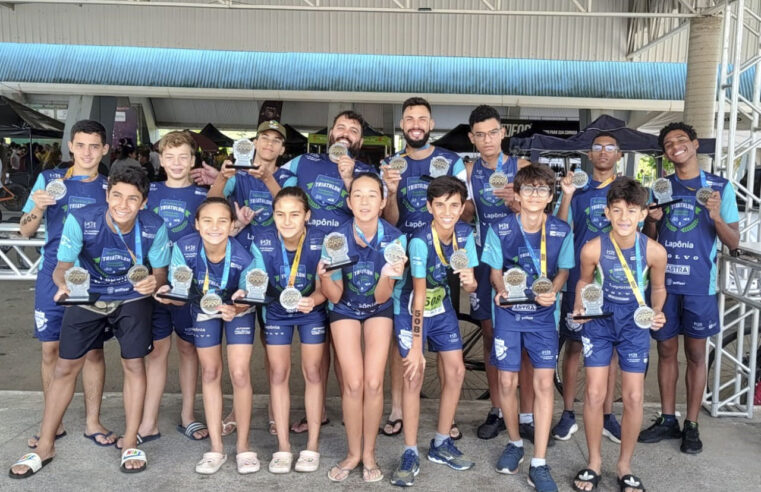 Alunos da Escolinha de Triathlon Formando Campeões participam de competição em Itatiba