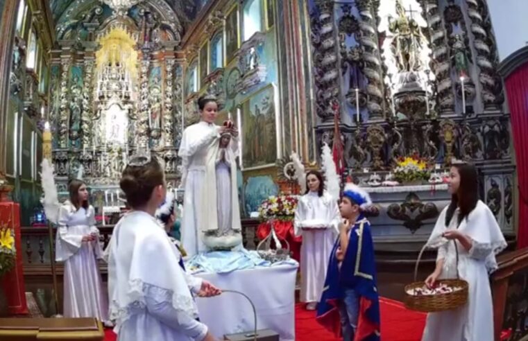 Paróquia da Candelária realiza Coroação de Nossa Senhora