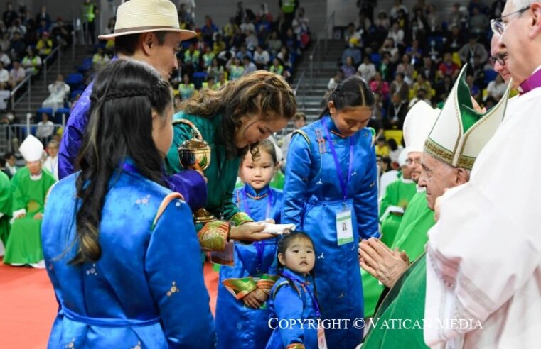 Papa Francisco: “temos sede de amor, porque só o amor nos sacia verdadeiramente”