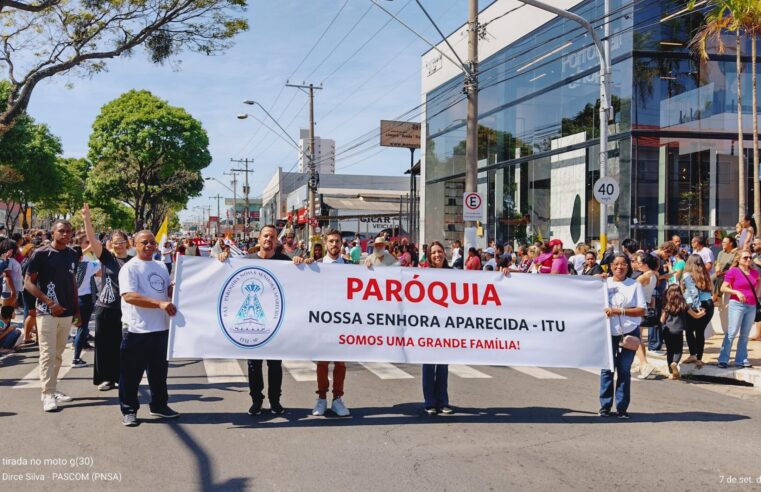 Paróquia Aparecida participou do desfile de 7 de setembro