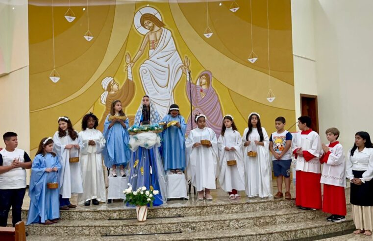 Coroação de Nossa Senhora e Encerramento da Jornada do Terço na Senhor do Horto