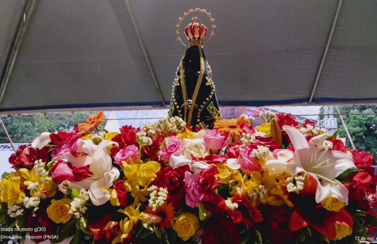 Milhares de fiéis na Festa de Nossa Senhora Aparecida