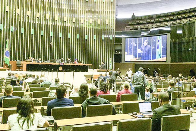 Em sessão solene na Câmara Federal, Secretário-Geral da CNBB aponta o aborto como uma bandeira da cultura da morte