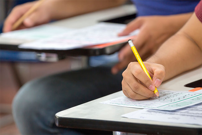 Está na hora de decidir: Escolas de Ensino Médio de SP organizam dia D de escolha de cursos do Provão Paulista