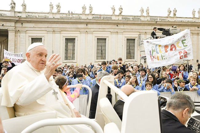 Papa: o Evangelho não é uma ideologia, é o anúncio da alegria