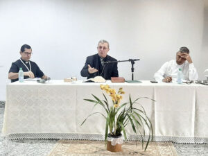 formacao-encontro-regional-de-liturgia-cnbb-co-1536×1152-1