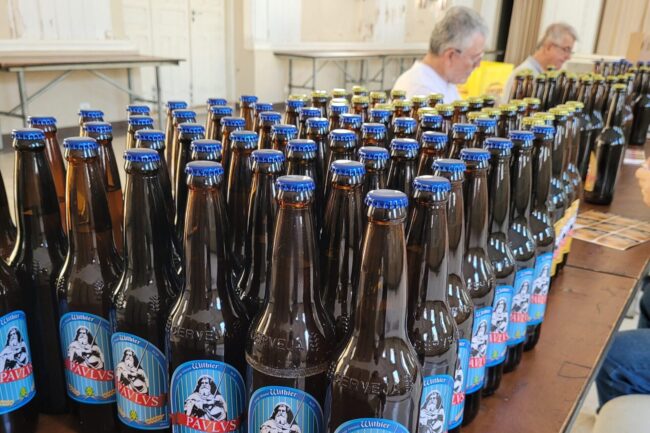 Cerveja “PAVLUS” está sendo entregue hoje; ainda há kits disponíveis