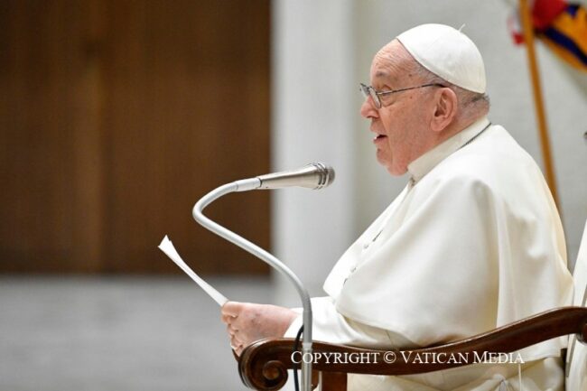 Papa Francisco: a avareza é uma doença do coração. Sejamos generosos