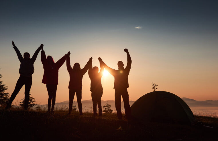 Sagrada Família realiza Acampamento da Juventude