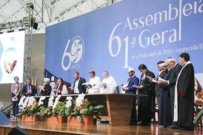 61ª AG CNBB: Líderes de nove confissões religiosas celebram o diálogo e o ecumenismo em Ato Inter-religioso