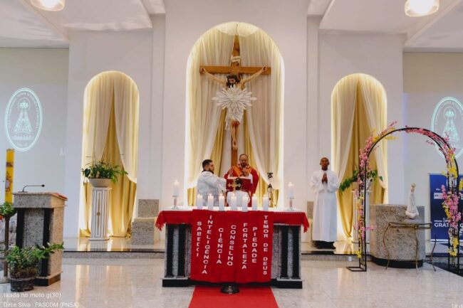 Vigília de Pentecostes na Aparecida