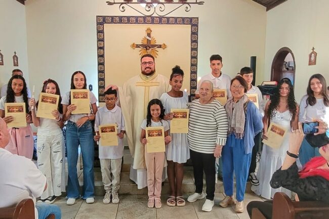 Batizado e Primeira Eucaristia na Fazenda Pedra Azul