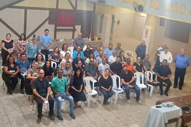 Ação Evangelizadora reuniu representantes paroquiais