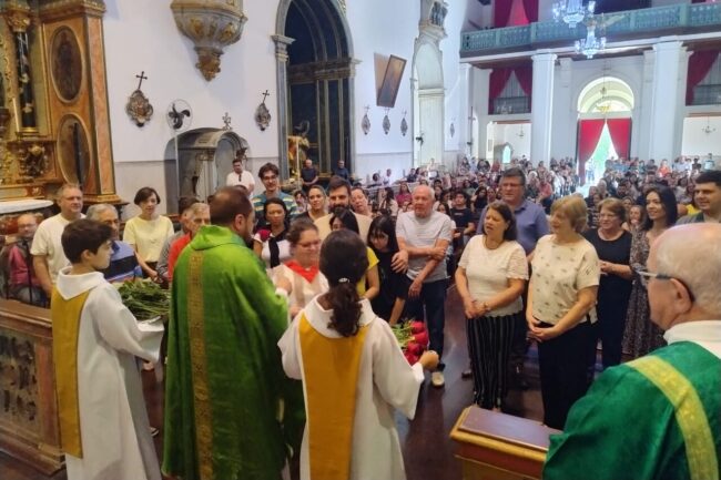 Homenagem aos catequistas na Candelária