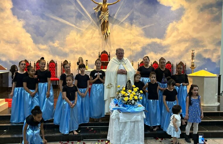 Missa de Nossa Senhora Aparecida na São Cristóvão