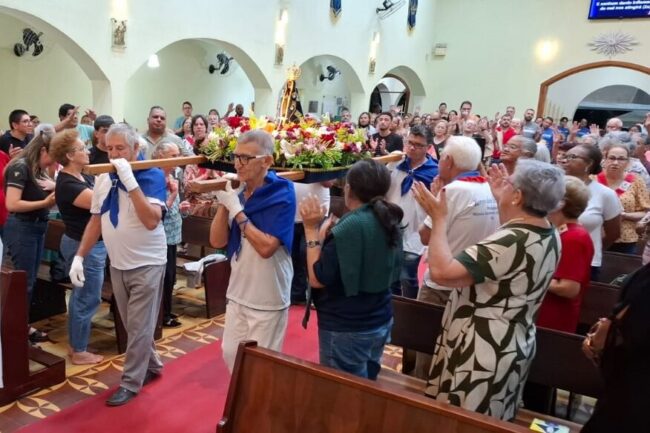 Festa de Nossa Senhora Aparecida termina neste final de semana com programação variada