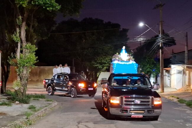 Carreata marca início das festividades de Nossa Senhora das Graças