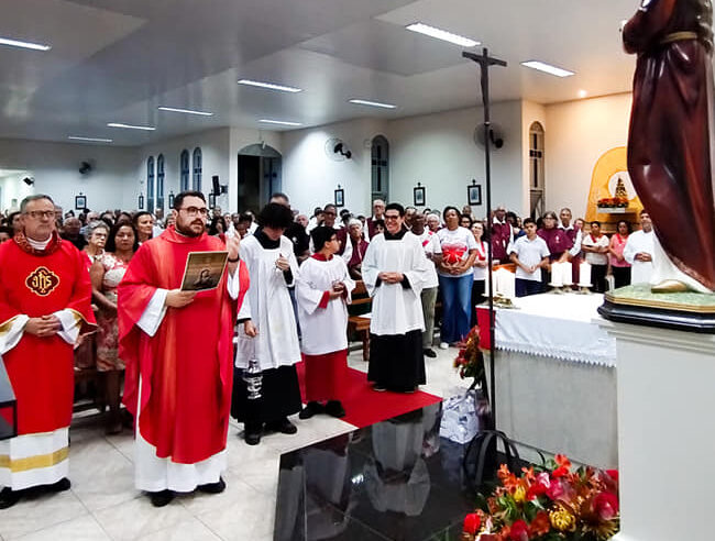 Comunidade Santa Luzia festejou sua padroeira