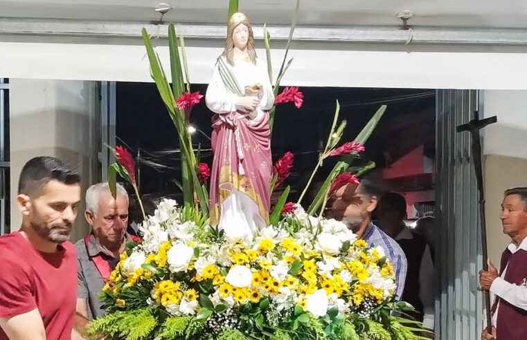Novena em honra a Santa Luzia prossegue até sexta