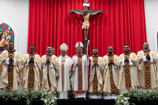 Diocese de Jundiaí ordena 7 novos sacerdotes