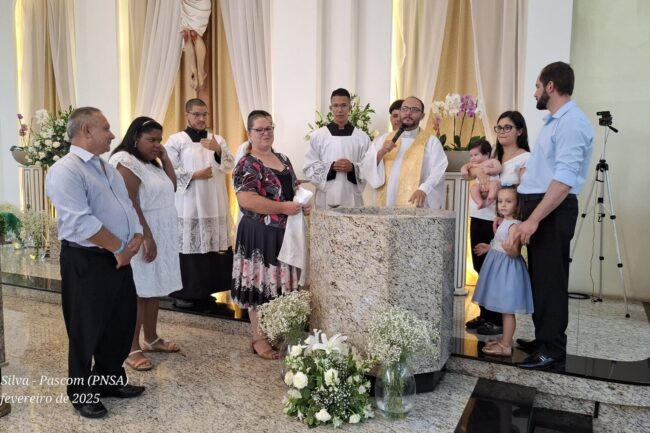 Batizado de 3 crianças na Aparecida