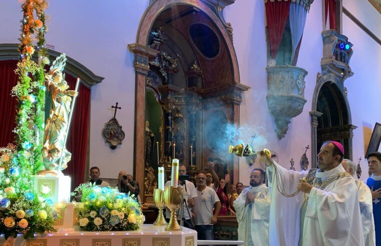 Procissão de Nossa Senhora da Candelária adiada pela chuva