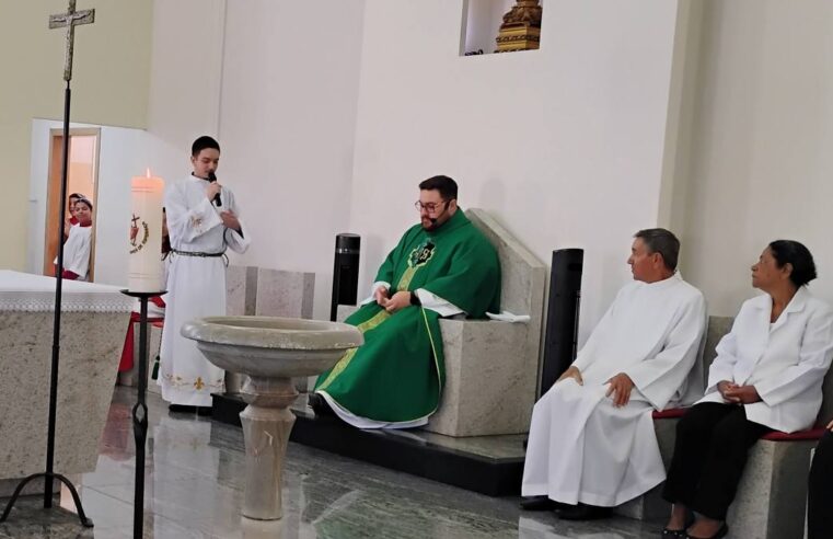 Paróquia São Luís Gonzaga acolhe seminarista Lucas