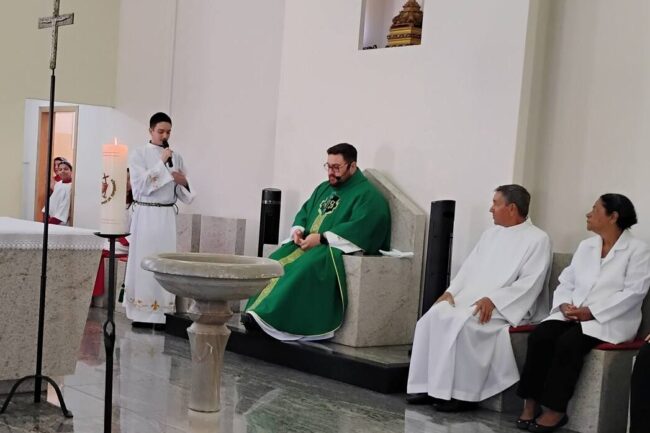 Paróquia São Luís Gonzaga acolhe seminarista Lucas